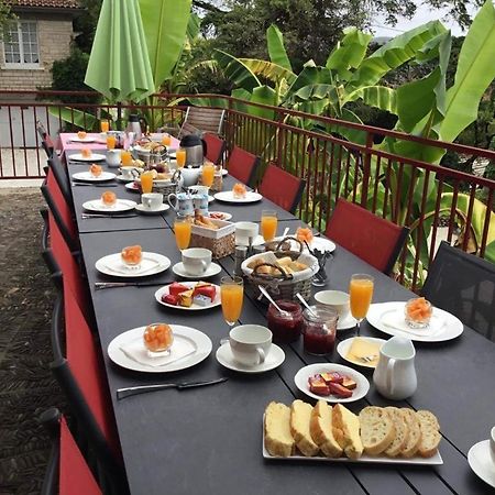 Chambres & Tables D'Hotes Le Pech Grand Saint-Sozy Esterno foto