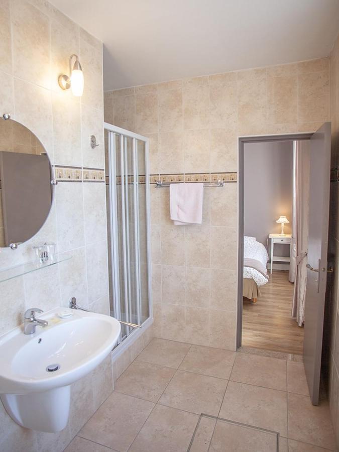Chambres & Tables D'Hotes Le Pech Grand Saint-Sozy Esterno foto