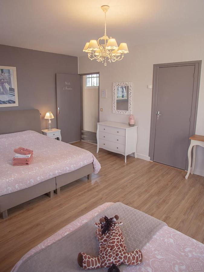 Chambres & Tables D'Hotes Le Pech Grand Saint-Sozy Esterno foto