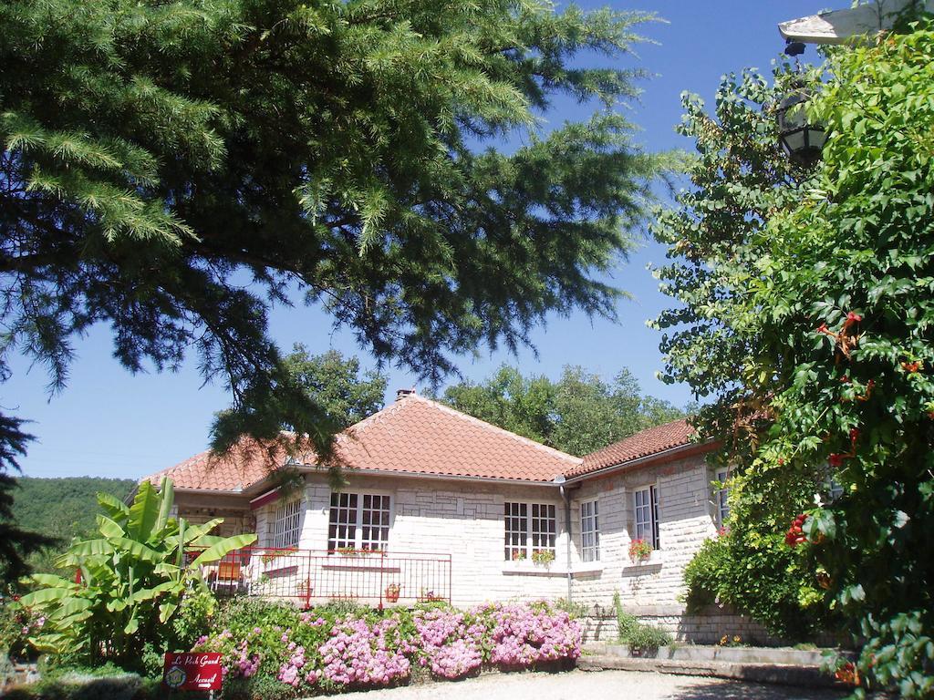 Chambres & Tables D'Hotes Le Pech Grand Saint-Sozy Esterno foto